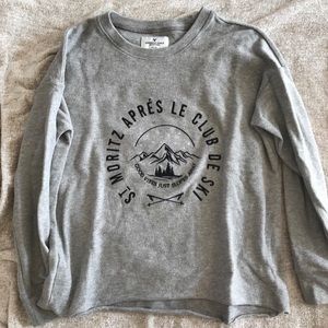 American Eagle Outfitters crew neck sweatshirt